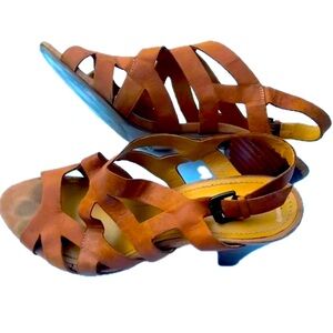 Boho chic natural tan leather strappy Nine West 80s style stacked heel sandals.